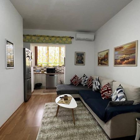 Апартаменты Cozy Nest Ledi Тирана Экстерьер фото