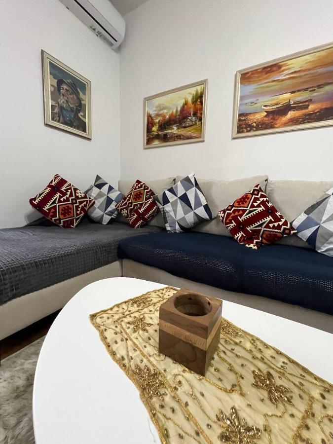 Апартаменты Cozy Nest Ledi Тирана Экстерьер фото